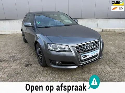 Audi A3 Sportback 1.4 TFSI S-edition ZEER NETJES, VELGEN