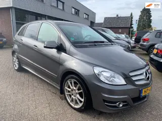 Mercedes-Benz B-klasse 170 2008 € 2250.- 1 JAAR APK ZO MEE