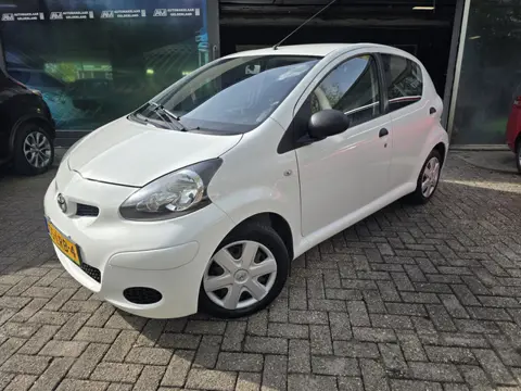 Toyota Aygo 1.0-12V Access | 1E EIGENAAR | 12MND GARANTIE | AIRCO | NW APK |