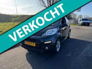 Peugeot 107 1.0 Black & Silver LM Velgen,Airco
