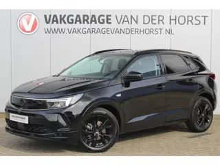 Opel Grandland 1.2-130pk Turbo GS-Line. Zeer nette, sportieve en luxe hoogzitter, slechts 49.000km !
