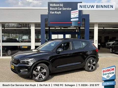 Volvo XC40 Recharge P8 AWD R-Design / Automaat / NL-Auto / Dealer-Onderhouden / Open-Panodak / Pilot