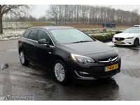 Opel Astra Sports Tourer 1.4 Turbo Design Edition | 2013 | Leuke auto! Nwe APK!