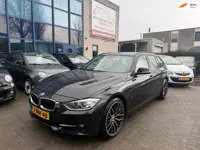 BMW 3-serie Touring 316i High Executive Sport, BOMVOL, 19", APK 07/26, Pano Dak