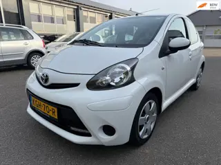 Toyota Aygo 1.0 VVT-i Access 2013 Airco Navigatie Systeem