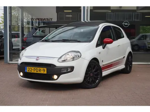 Fiat Punto Evo 1.3 M-Jet Dynamic 3deurs | Airco | Elek. Pakket | Lm velgen | Panodak | Inruil mogeli