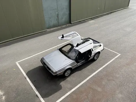DMC DeLorean dmc 12 (bj 1981, automaat)