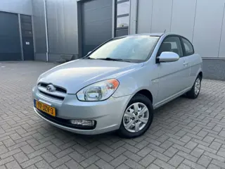 Hyundai Accent 1.4i EK 2008 41.112Km Nap Nieuwstaat