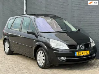 Renault Grand Scénic 2.0-16V Tech Line 7p. NAVI CRUISE PDC TREKHAAK PANO