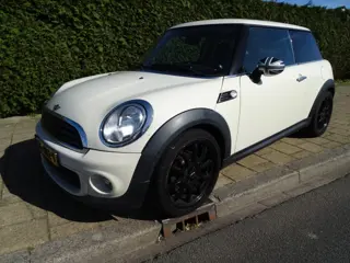 MINI MINI 1.6 ONE CHILI -Airco-Navi-usb/aux