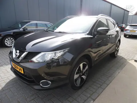 NISSAN QASHQAI 1.2 CONNECT EDITION