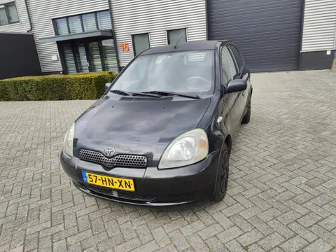 Toyota Yaris 1.0-16V VVT-i Luna Bj 2001 Nieuwe APK