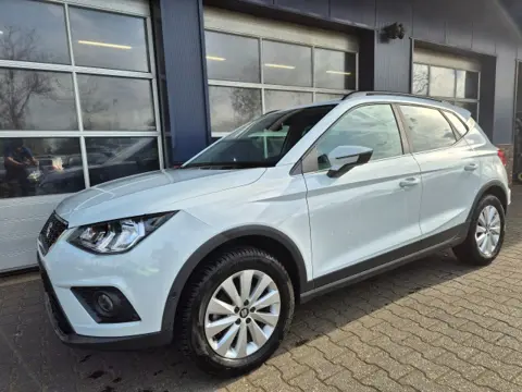 SEAT ARONA 1.0 TSI Style Business Intence, Camera, Trekhaak, Carplay, Navi, Keyless, ALL IN prijs!