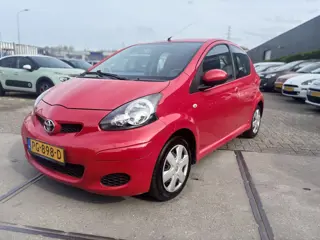 Toyota Aygo 1.0-12V Access AIRCO! (bj 2009)