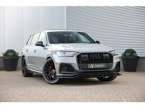 Audi Q7 55 TFSI e quattro S-Line Pano|Trekh|Maxton|SQ7|Nardo
