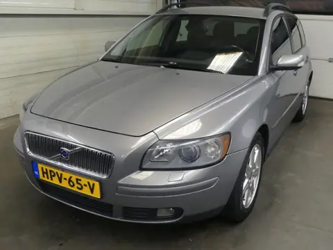 Volvo V50 1.8 Momentum - Trekhaak - Cruise Control - Stoelverwarming