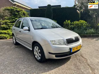 Skoda Fabia 1.4-16V Choice, Airco, PDC, APK 01-27, Inruilkoopje!