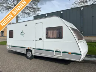 Eifelland Holiday 495 TF RONDZIT, FRANS BED