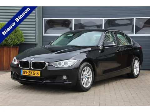 BMW 3-serie 320i High Executive NL Auto | 2e Eigenaar | Navi | Leder | Airco | Cruise | Bluetooth | 