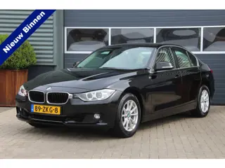 BMW 3-serie 320i High Executive NL Auto | 2e Eigenaar | Navi | Leder | Airco | Cruise | Bluetooth | 