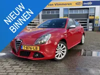 Alfa Romeo Giulietta 1.4 T Distinctive | Schuif kantel dak | Zwarte hemelbekleding |