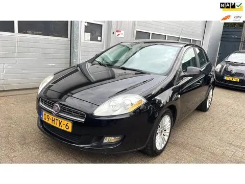 Fiat Bravo 1.4 T-Jet 120 PK-Clima-Cruise-Trekhaak-New APK