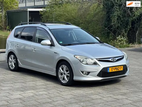 Hyundai I30 1.6i i-Motion.LPG.opendaka/irco.Trekhaak .Aluminium velgen-januari 2027