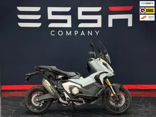 Honda Scooter NC 750 X-ADV Akrapovic Nardo