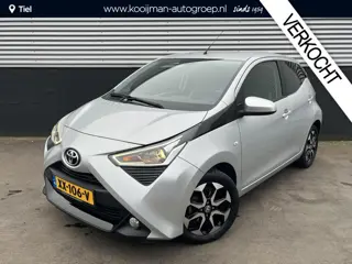Toyota Aygo 1.0 VVT-i x-joy Apple Carplay en/of Android auto Navigatie, Achteruitrijcamera, LMV, Cli