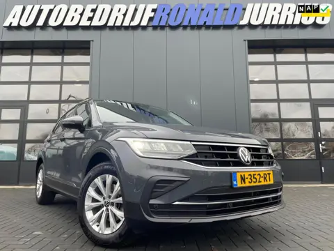 Volkswagen Tiguan 1.5 TSI Life NL.Auto/Trekhaak/Facelift/150Pk/Carplay/Adaptive Cruise/Full Led/1Ste