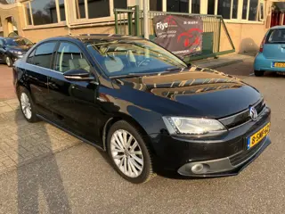 Volkswagen Jetta 1.4 TSI Hybrid Highline met nieuwe Apk