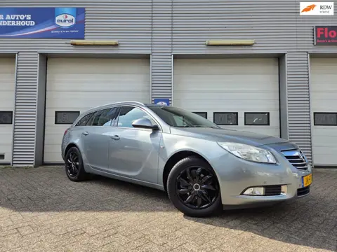 Opel Insignia Sports Tourer 1.8 Edition