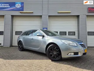 Opel Insignia Sports Tourer 1.8 Edition