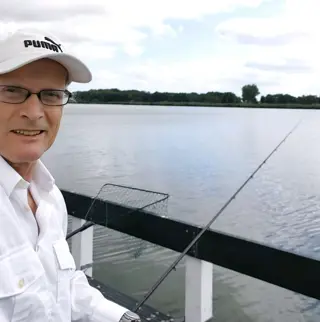 Zoek een vrouw als vis maatje.