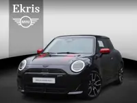 MINI 3-deurs Cooper E John Cooper Works Uitvoering | Pakket XL | Alarmsysteem klasse 3 | Glazen pano