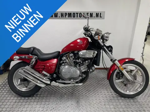 Honda VF700 VF 700 C SUPERMAGNA EASY RIDER BOVAGGARANTIE