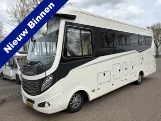 Concorde CHARISMA 850 L 204pk Aut BAR-zit GEEN Hefbed Lithium Zeer netjes