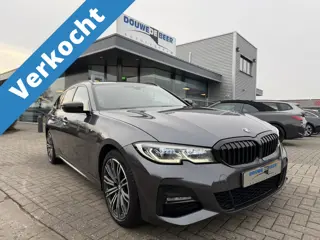 BMW 3 Serie Touring 330e High Executive M sport Laser LED | HUD | Stuurverw. | Stoelverw. | Camera