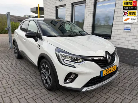 Renault Captur 1.6 E-Tech Plug-in Hybrid 160 Business / Trekhaak / Camera / Telefoon / Carplay / Nav