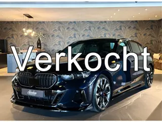 BMW 5 Serie 530e I M-pakket I 21" INDIVIDUAL I Pano I Carbon