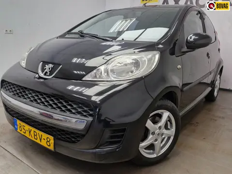 Peugeot 107 1.0-12V XS AUTOMAAT ! AIRCO ! NIEUWE APK !