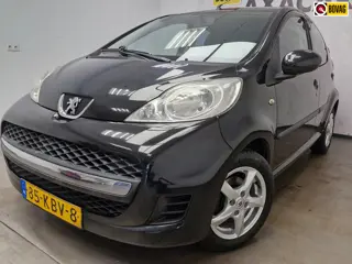 Peugeot 107 1.0-12V XS AUTOMAAT ! AIRCO ! NIEUWE APK !