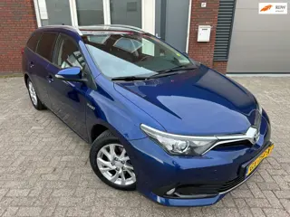 Toyota Auris 1.8 Hybrid Lease Pro / Pano / Navi / Camera / PDC / DAB / NAP