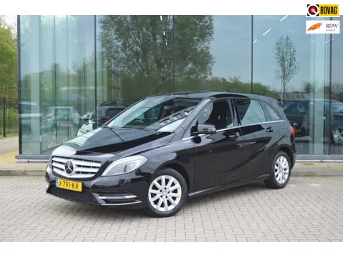 Mercedes-Benz B-klasse 180 | Stoelverw | Parkeersensoren | Bluetooth |