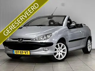 Peugeot 206 CC 1.6-16V/ Distributie v.v. 100.000!/ Automaat/ Clima/ Stoelverwarm./ Leer!/ Bluetooth/