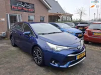 Toyota Avensis Touring Sports 1.8 VVT-i SkyView Edition automaat. Navi, cruise, camera, verwarmde vo