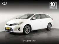 Toyota Auris Touring Sports 1.8 Hybrid Lease Pro | All season banden | Stoelverwarming | Pano-dak |
