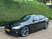 BMW 3-serie 328i M-Sport/DAK/VIRTUDASH/AUTOMAAT/LEER/MEMORY/