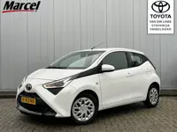 Toyota Aygo 1.0 VVT-i x-play Camera Carplay Dealer Onderhouden 1e Eigenaar