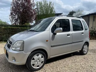 Opel Agila 1.2-16V Comfort NIEUWE APK